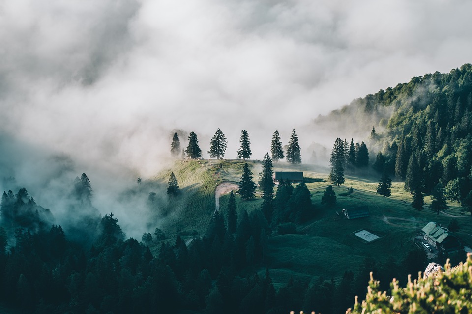 Stay Safe and Stay Sane: Tips for Solo Travelers